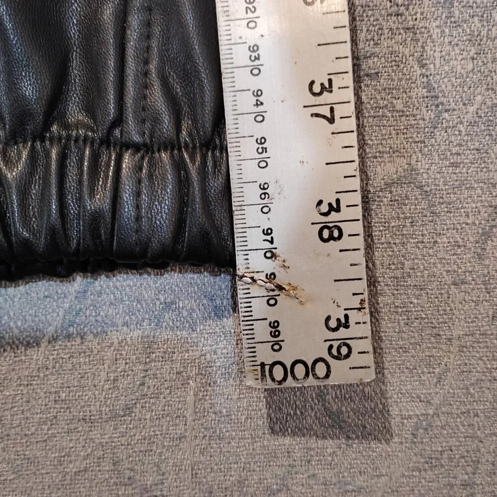 Streetwear Society NWOT Black Vegan Faux Leather Moto Cargo Pants in Size Small - Picture 7 of 12